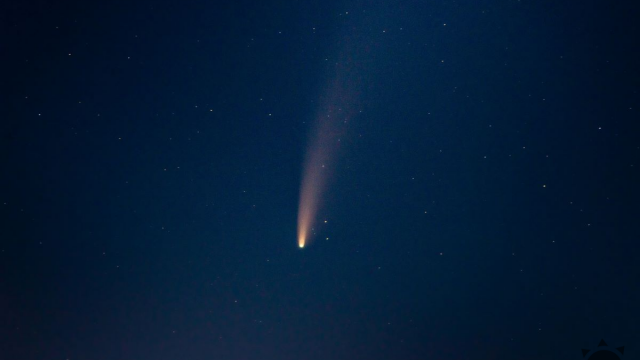 VIDEO: Tmavú oblohu nad Bulharskom rozjasnil bolid. Videli ho tisícky ľudí