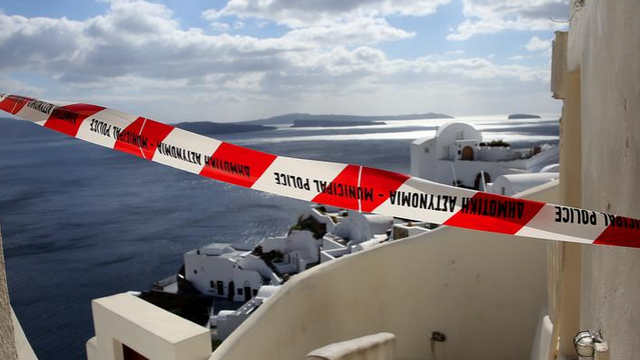 Čo čaká Santorini? Vulkanológ predstavil dva scenáre