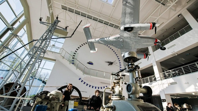 Len pár kilometrov od Slovenska si môžeme pozrieť rameno určené k prieskumu Jupitera