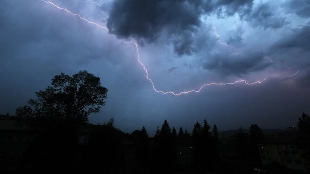Búrky ukončili tropické teploty. Poriadne sa ochladilo