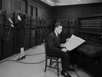 Z histórie meteorológie: Prvá počítačová predpoveď počasia oslavuje 75 rokov