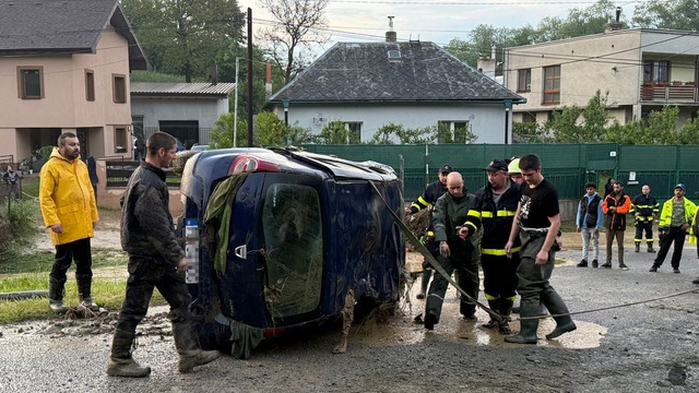 Po povodni v Rokycanoch je situácia stále vážna. Nemajú tam pitnú vodu