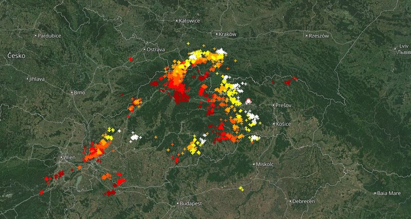aktuálne blesky, zdroj: Blitzortung