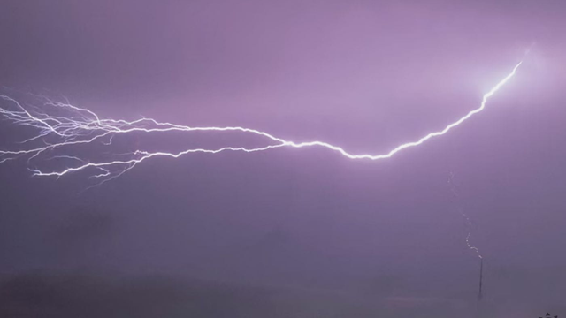Nový svetový rekord: NAJDLHŠÍ blesk v histórii meraní dosiahol neuveriteľnú vzdialenosť
