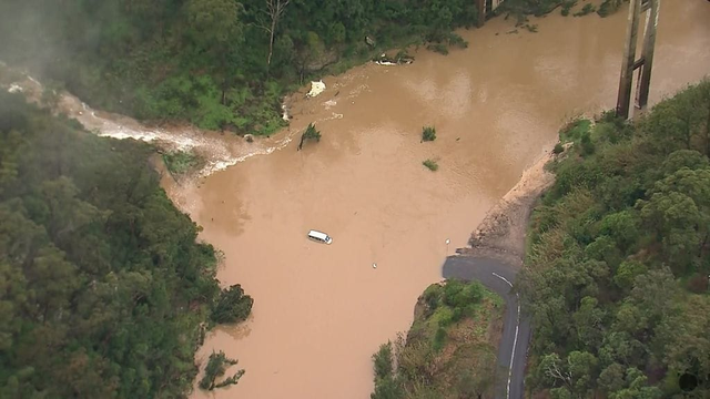 Najintenzívnejšie zrážky za 18 rokov. Vydali desiatky výstrah pred povodňami