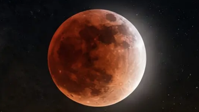 Krvavý mesiac odhalí svoje tajomstvá: Odborník prezrádza, čo uvidíme pri zatmení už tento víkend!