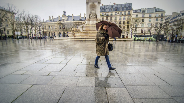 Už ku nám mieri výdatný lejak. Teraz to bude ešte horšie