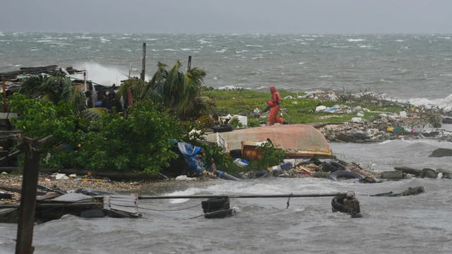 Hurikán Melissa nepovedal posledné slovo. Atlantik je neobvykle teplý