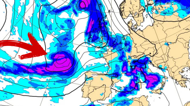 Z Atlantiku prichádza veľmi daždivé počasie. Spadnúť môže až 300 mm zrážok