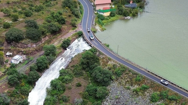 Zomrelo už 29 ľudí. Hrozí, že sa pretrhnú hrádze