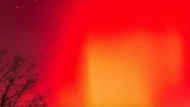 Nádhera alebo varovanie? Polárna žiara zasiahla USA až po Floridu – také farby svet ešte nevidel!