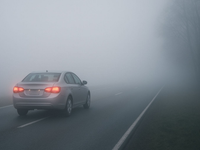 AKTUÁLNE: Väčšinu Slovenska trápi hmla. Pozor najmä na cestách