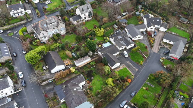 Zemetrasenie zasiahlo Veľkú Britániu. Obyvatelia sú v šoku