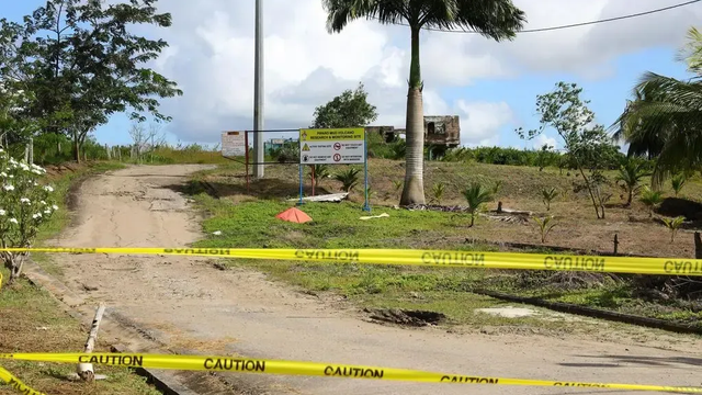 Praskali cesty aj základy domov. Obyvatelia sú pripravení na evakuáciu