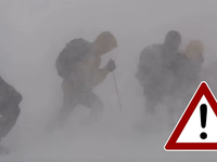 Video: Turisti ignorovali VÝSTRAHY pred vetrom, slovenské hory ukázali svoju silu