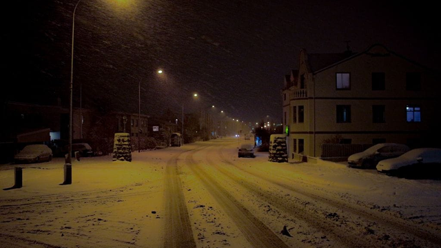 Od juhu prichádza sneženie. Sneh opäť pokryje mnohé oblasti a nás len okrajom