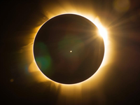 Budúci rok dôjde k prepólovaniu magnetických pólov Slnka