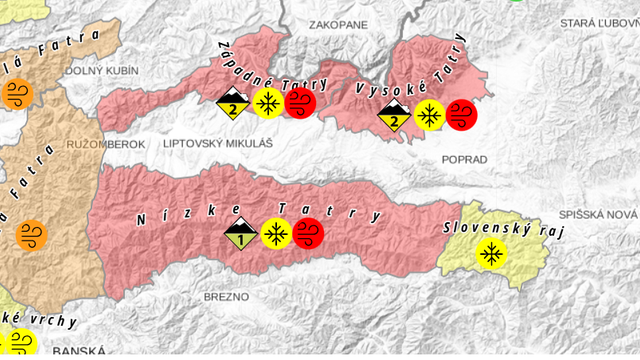 Na horách stále hrozí víchrica. Pozor aj na šmykľavé chodníky
