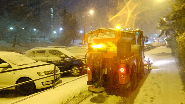 Práve teraz prichádza druhá vlna SNEŽENIA Hrozia aj búrky