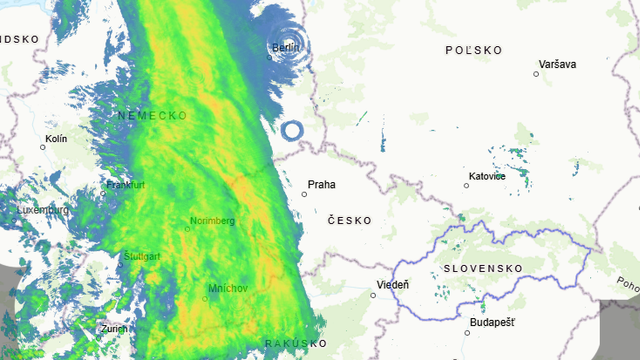 Od západu sa blížia zrážky. Začiatok týždňa prinesie zrážky