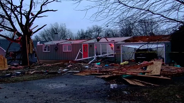 Nebezpečné počasie je aj v USA. Illinois zasiahla séria tornád