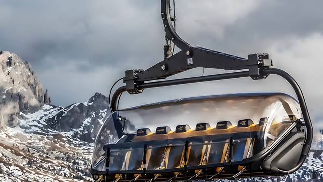 Na Štrbskom Plese sa už lyžuje. Spolu so sezónou odštartovala aj nová lanovka