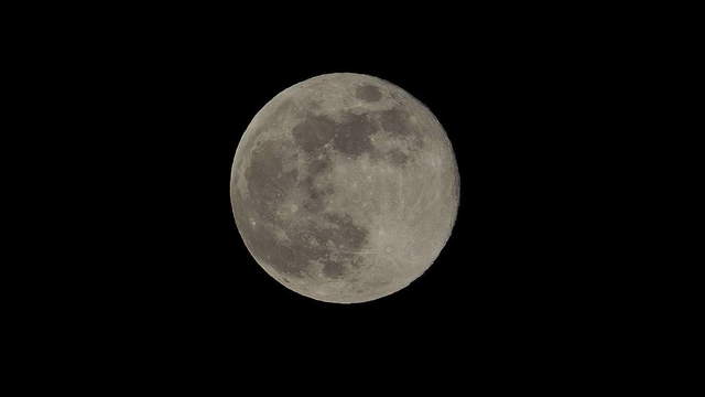 Videli ste Vlčí mesiac? Je sprevádzaný legendami