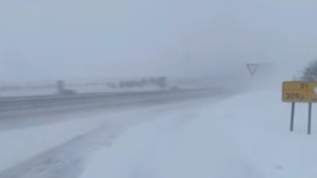 AKTUÁLNE: Situácia sa komplikuje. Na severe vzniká biela tma