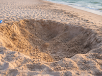 Nevinná letná zábava na pláži stála život dvoch detí