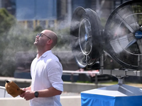 Teploty sa blížia k hranici, ktoré ľudské telo už nezvláda. Odborníci hovoria o kritických hodinách