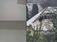 Popraskané omietky, rozbité sklo a poškodené strechy: Toto sú následky a škody po zemetrasení