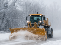 Našich susedov zasype sneh. V platnosti sú výstrahy