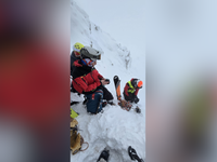 Horskí záchranári boli v sobotu v permanencii. Pomáhali lyžiarom i strateným turistom