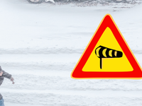 Ráno sa časť Slovenska zobudí do kalamity a druhá časť do poriadneho vetriska