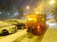 Práve prichádza sneženie a bude výdatnejšie. Čakajte problémy