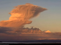 Na Kamčatke je zasa rušno. Vulkán Siveluch znova vybuchol