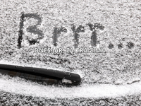 Prudká zmena počasia: Dnes ešte jarné počasie, no v noci príde sneh a zajtra mráz