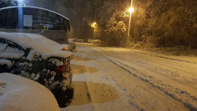 Sneh pokrýva Slovensko, no od juhu sa blíži lejak