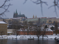 Nevídaná zima v Prahe. Sneh sa udržal takmer 34 dní, historický rekord je však oveľa vyšší