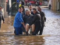 Nekonečný dážď, dvetisíc milimetrov zrážok a osem víchric za sebou: Pyrenejský polostrov je na kolenách