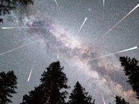 Padajúce hviezdy nad Slovenskom. Kedy sledovať Lyridy a Eta Akvaridy?