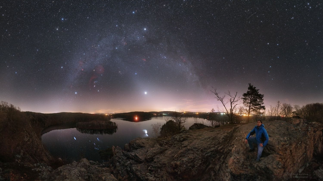 Záhadný svetelný kužeľ nad Slovenskom: Tento fascinujúci jav uvidíte len pár dní