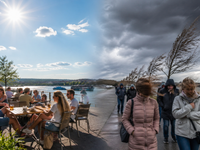 Dnes takmer letné počasie, môže padnúť aj +25 °C. Zajtra príde zvrat, zima, mráz a silný vietor