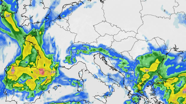 Radar ukazuje výdatný dážď. Vytúžené zrážky sužujú oblasti, kde v tomto období býva sucho