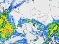 Radar ukazuje výdatný dážď. Vytúžené zrážky sužujú oblasti, kde v tomto období býva sucho