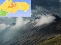 Výstraha sa zvyšuje, vietor bude oveľa silnejší, hrozí orkán. Nárazy môžu dosiahnuť 150 km/h