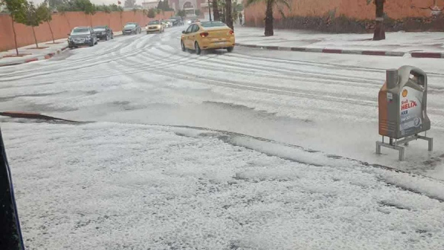 Prekvapenie na severe Afriky. Maroko pokryla biela ľadová vrstva, no nešlo o sneh, ale krúpy