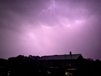 Búrky priniesli na Slovensko už 250 bleskov. Počasie sa upokojí, čaká nás však ochladenie