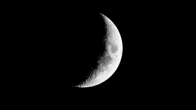 V nedeľu Mesiac dosiahne perigeum, obľúbený supermesiac však nečakajte