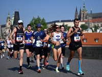 Vysoké teploty majú prvé obete: po maratóne skončilo 35 ľudí v nemocnici